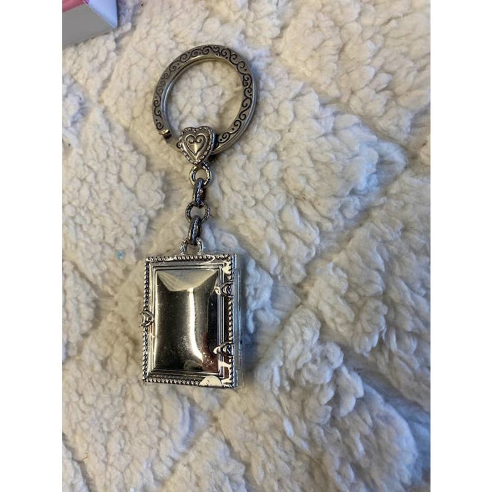Things Remembered Angle Key Chain - Picture 4 of 7